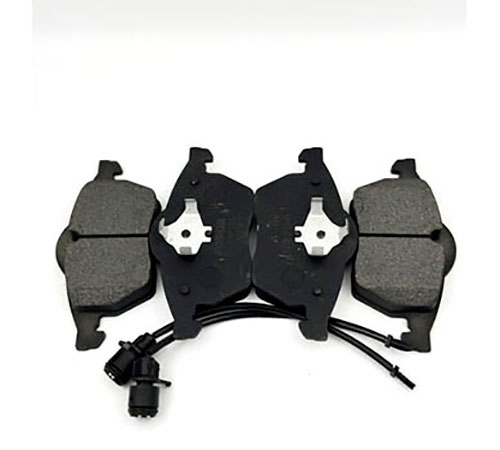 Тормозные колодки передние FORGA F1510005